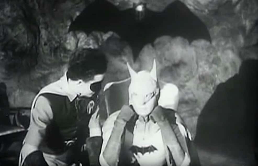 Screenshot from the TV series Batman (1943)