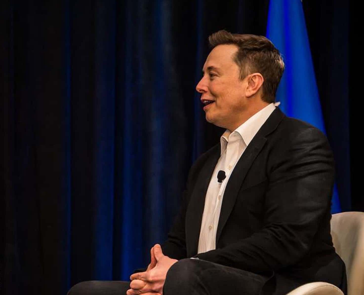 Elon Musk, SpaceX Chief Engineer, participated in a fireside chat  - 2019