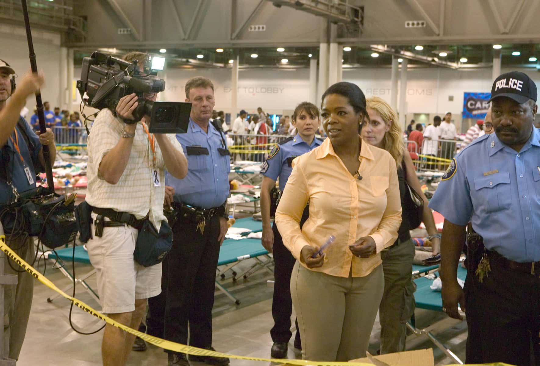Winfrey visits evacuees from New Orleans