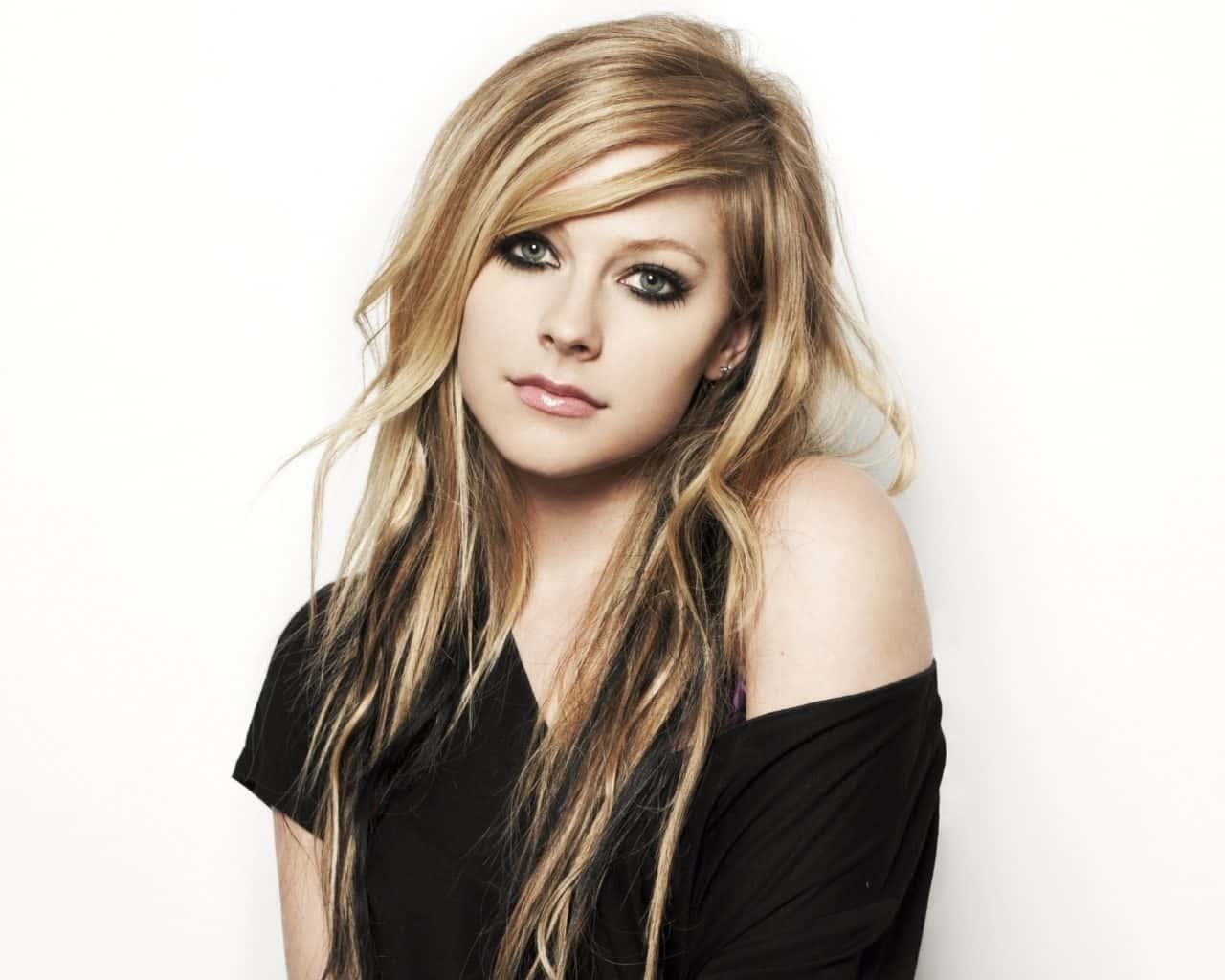 Facts about Avril Lavigne