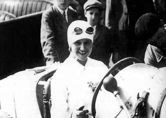 Facts women in history