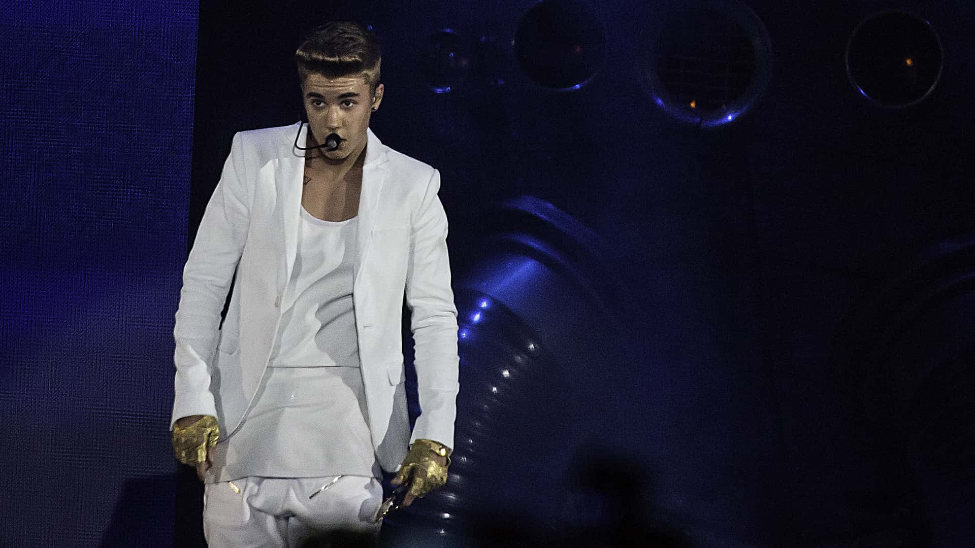 Justin Bieber performing in Telenor Arena