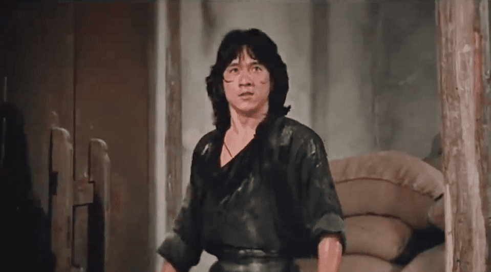 Screenshot from the movie Dragon Lord (1982)