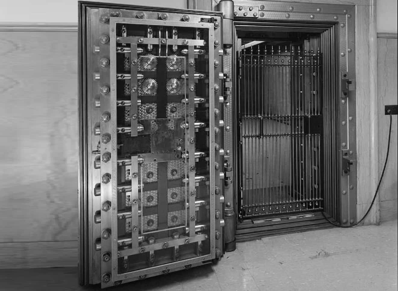 Bank Robberies Facts