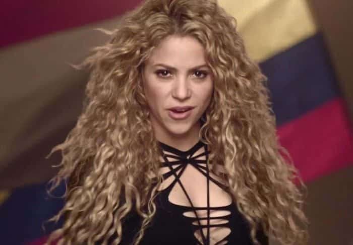 Shakira facts