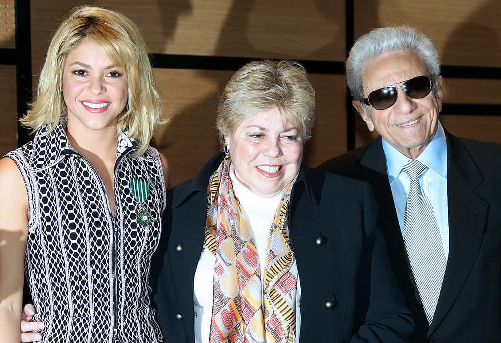 Shakira and her parents