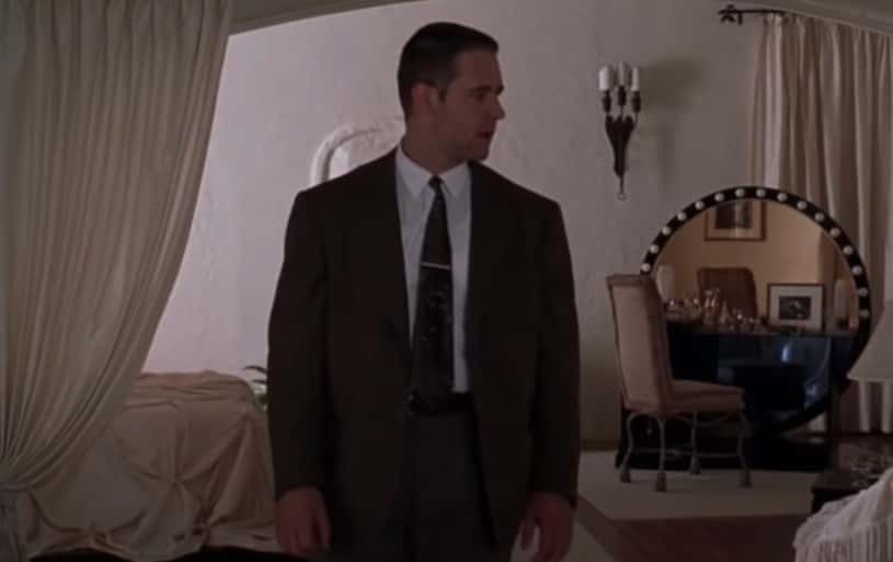 Screenshot from the movie L.A. Confidential (1997)