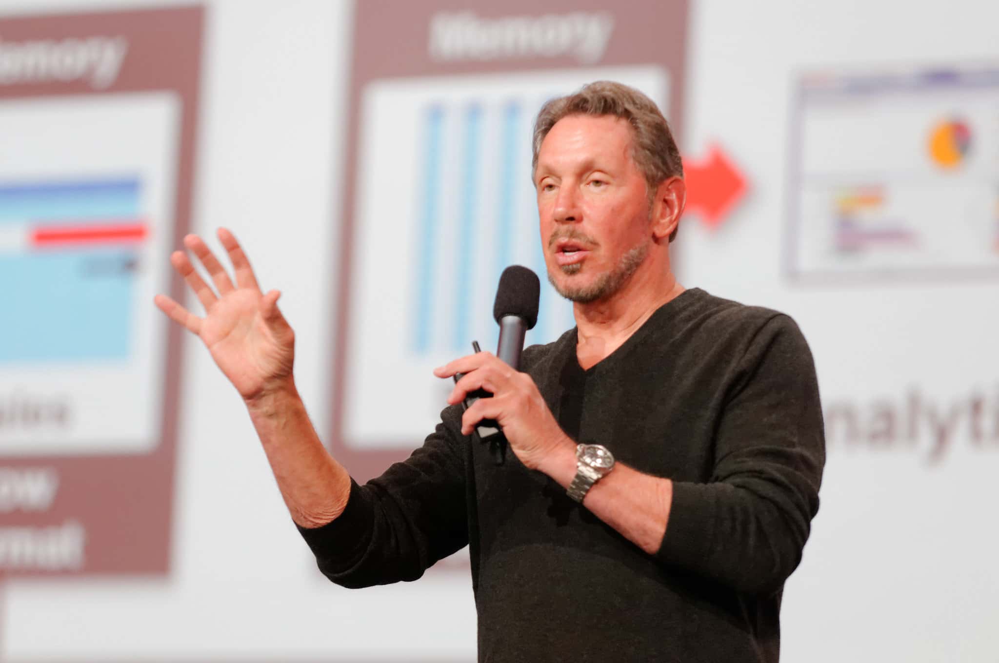 Larry Ellison giving a speech