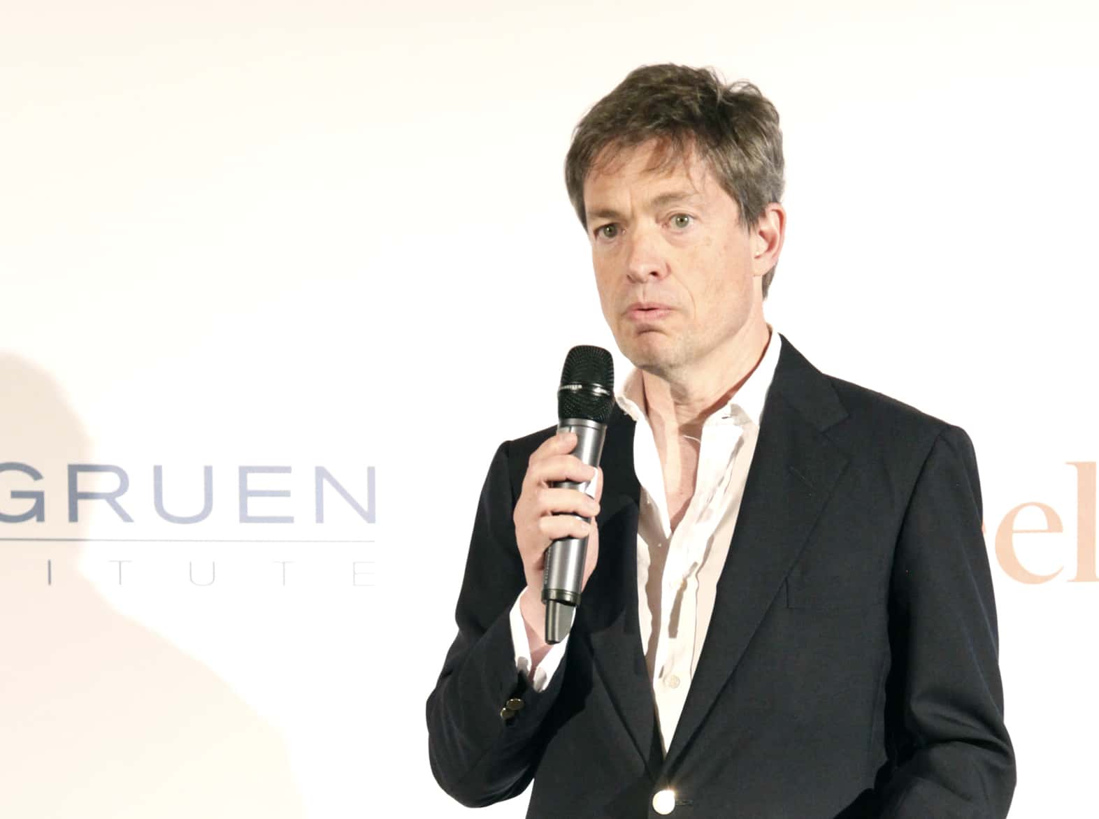 Nicolas Berggruen giving a speech