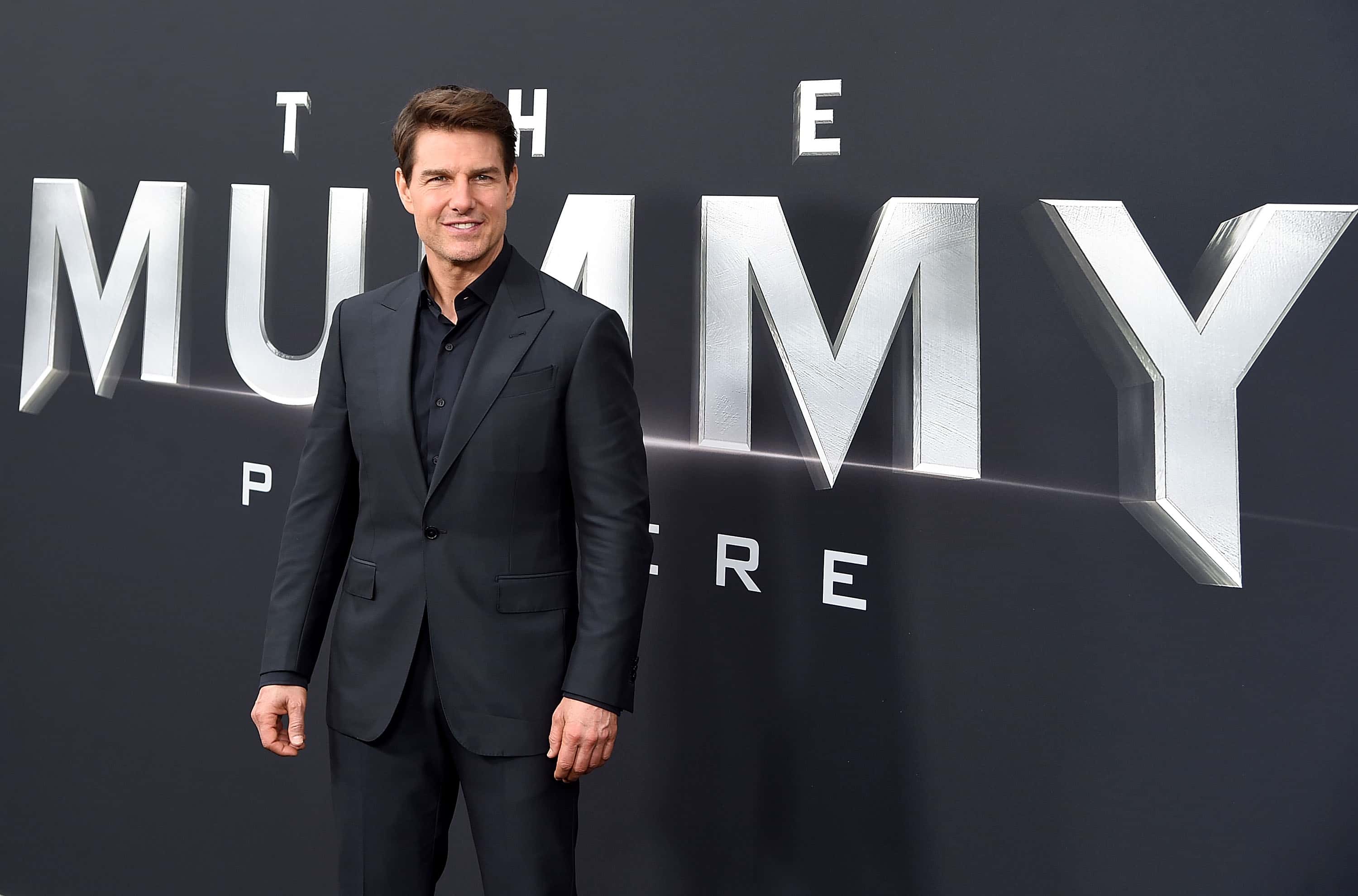 Tom cruise attends the 'The Mummy' New York Fan Eventat