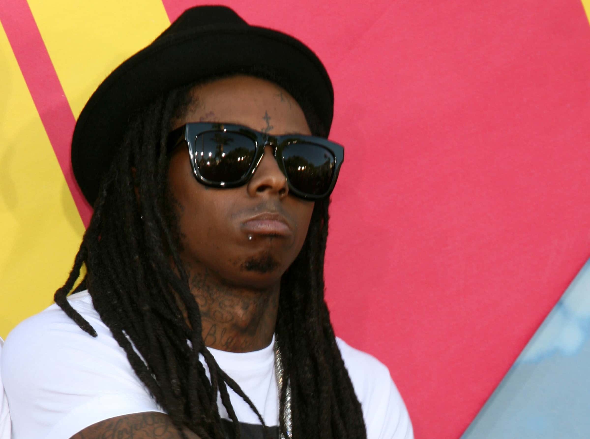 Lil' Wayne arriving at the Video Music Awards on MTV