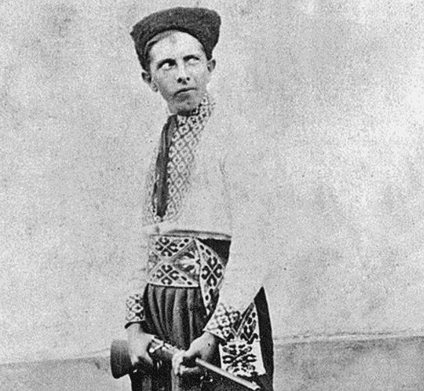 Plots Of History Facts