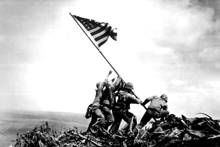 gallery-1462471207-iwo-jima
