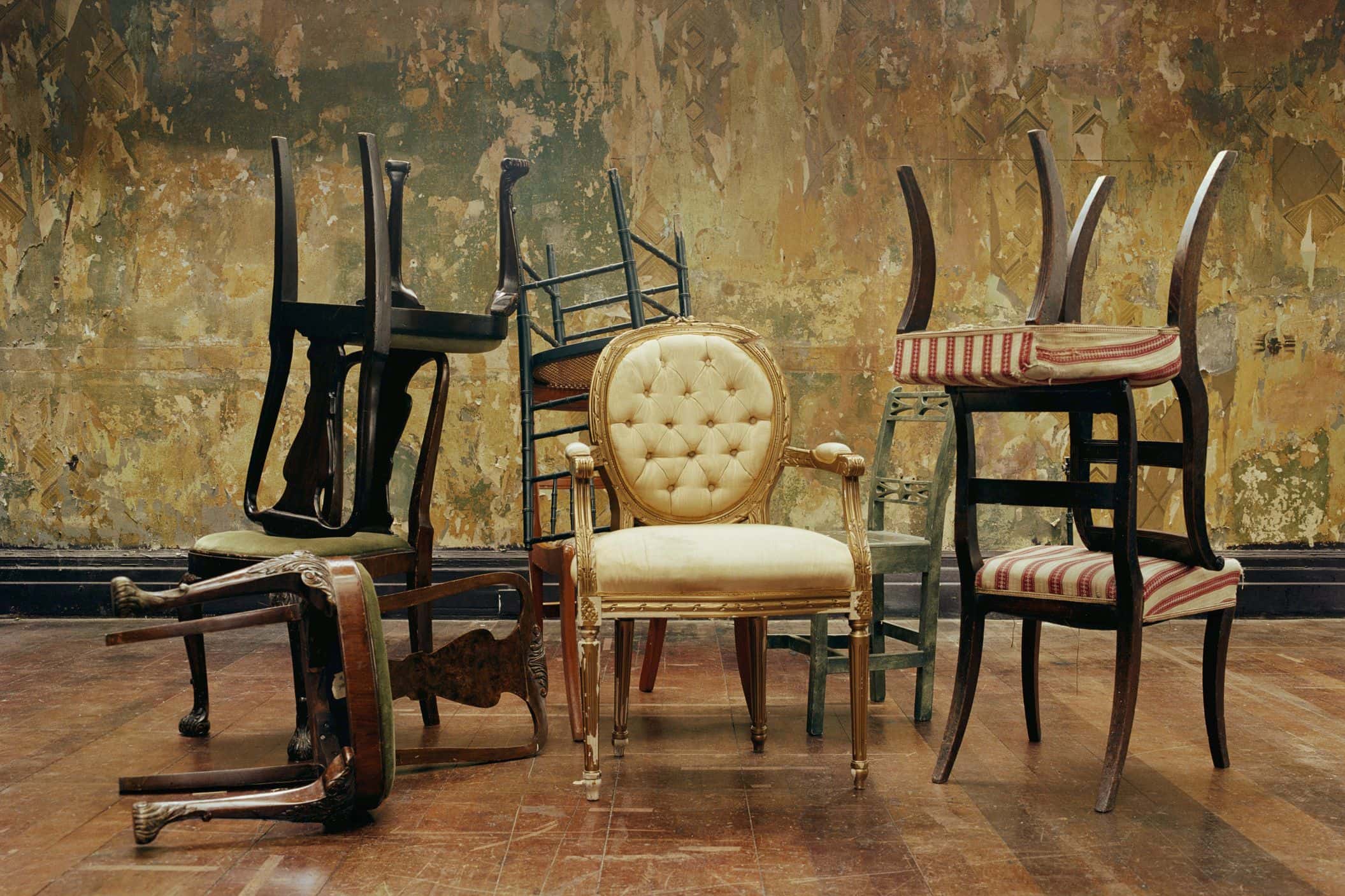 Astounding Royal Possessions facts