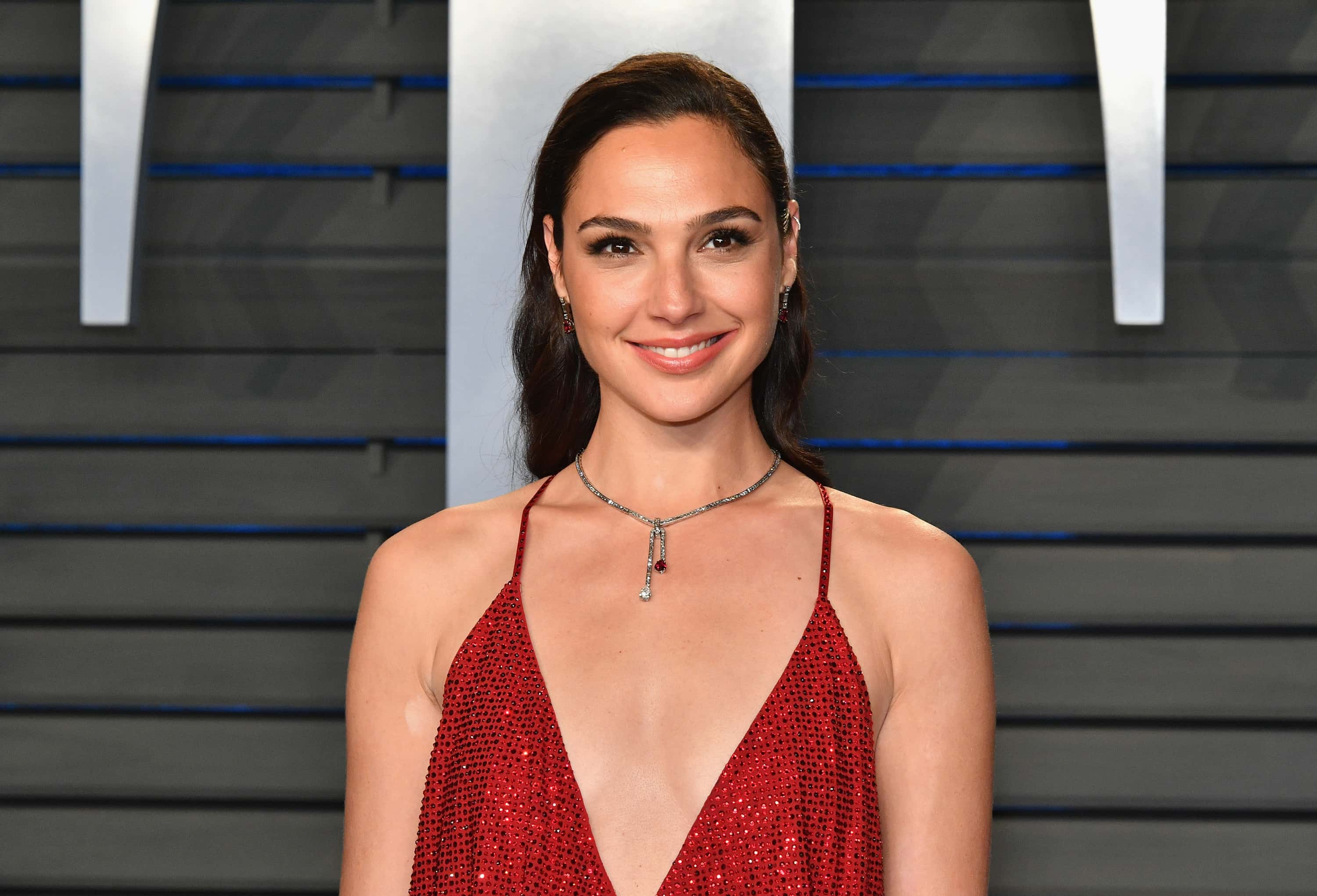 Gal Gadot attends the 2018 Vanity Fair Oscar Party
