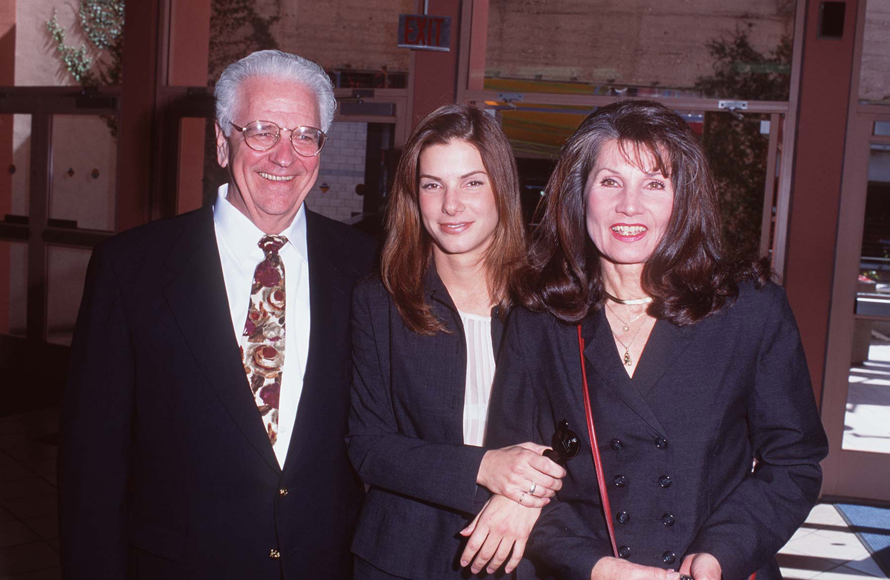 Sandra Bullock facts