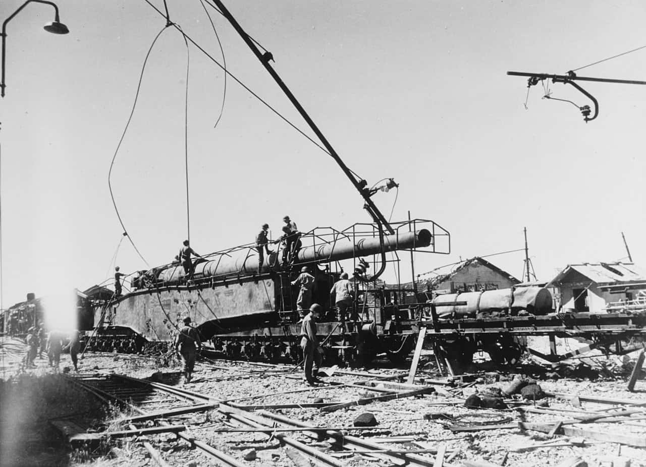 Deadliest Modern Weapons facts