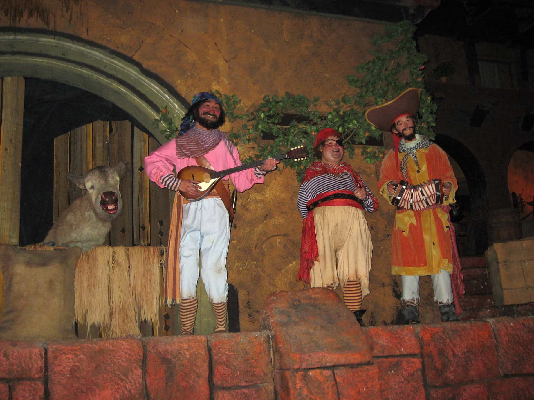 Disneyland And Walt Disney World facts