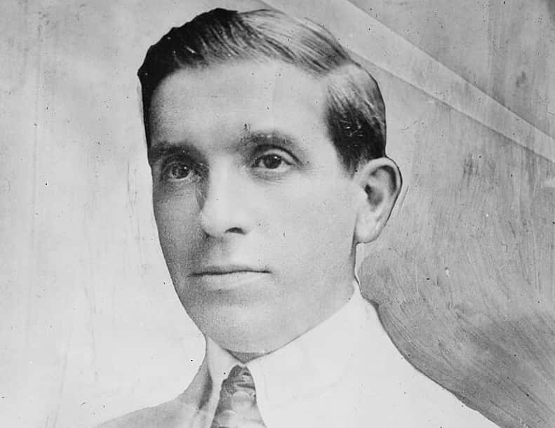 Charles Ponzi facts