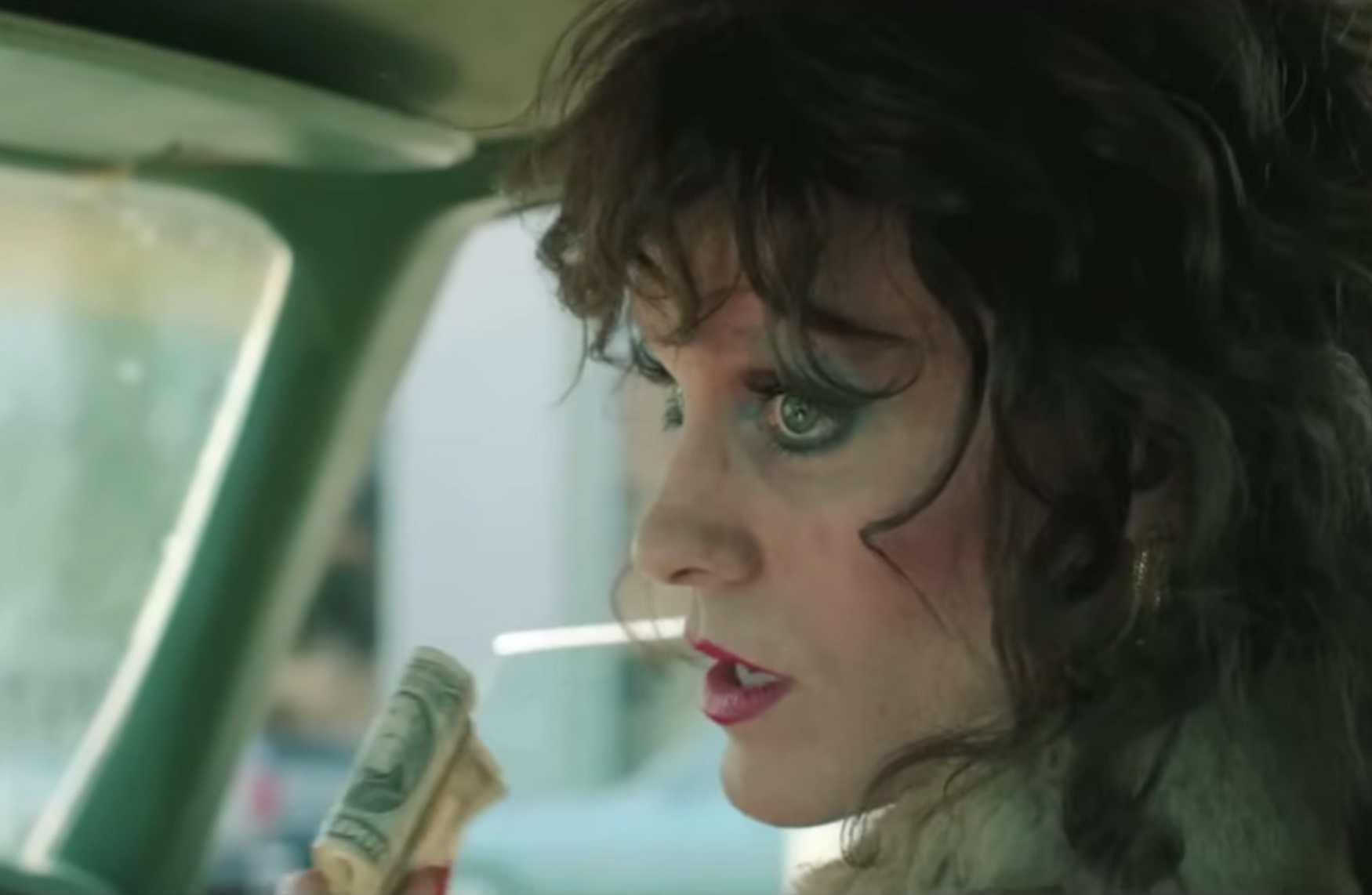 Gut-Busting Facts To Send Your Favorite Trivia Freak