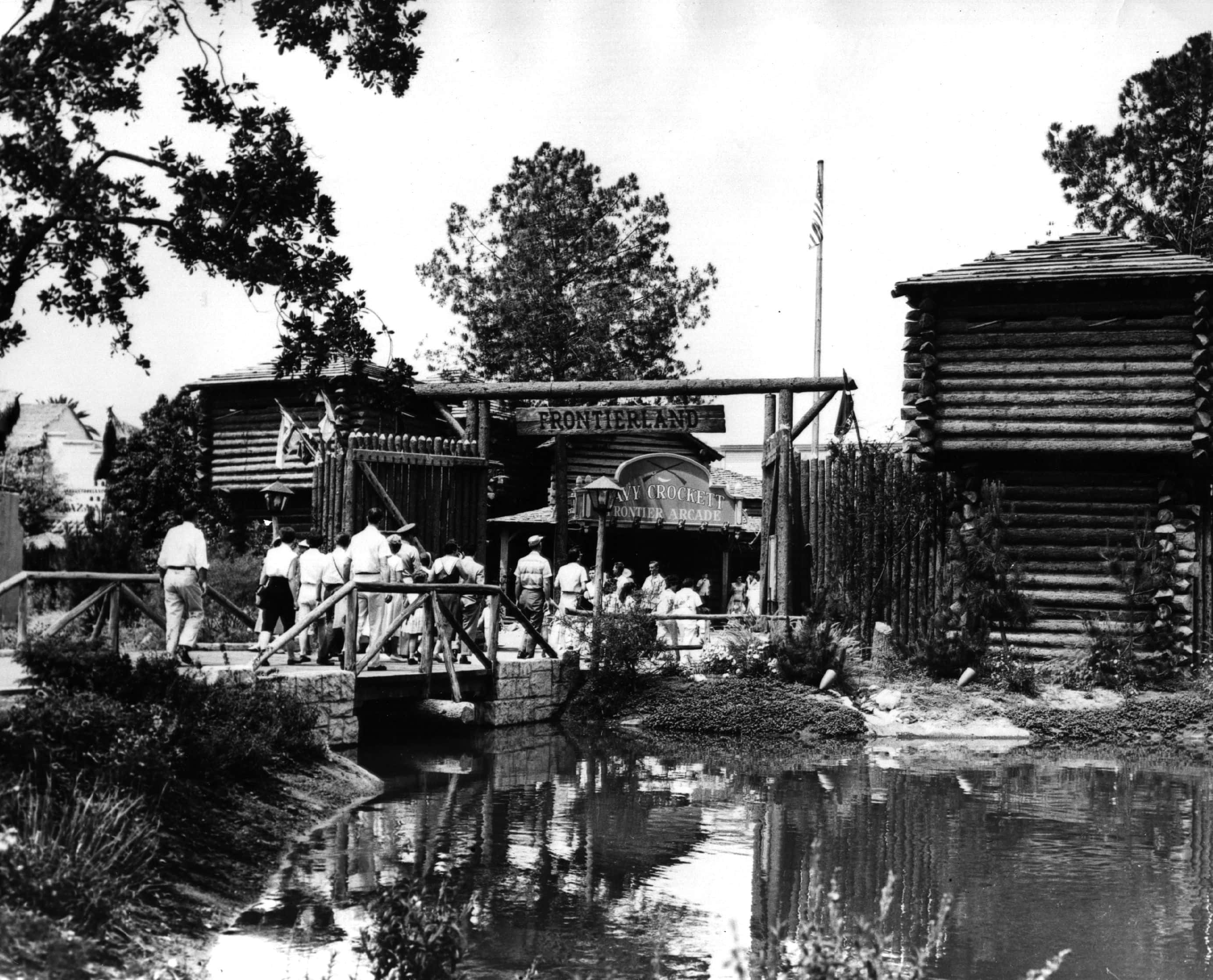 Disneyland And Walt Disney World facts