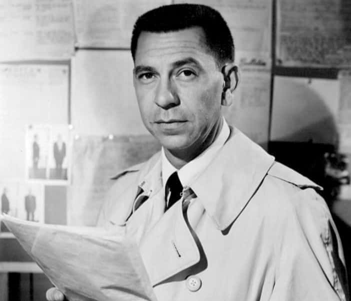 Detective Shows Facts