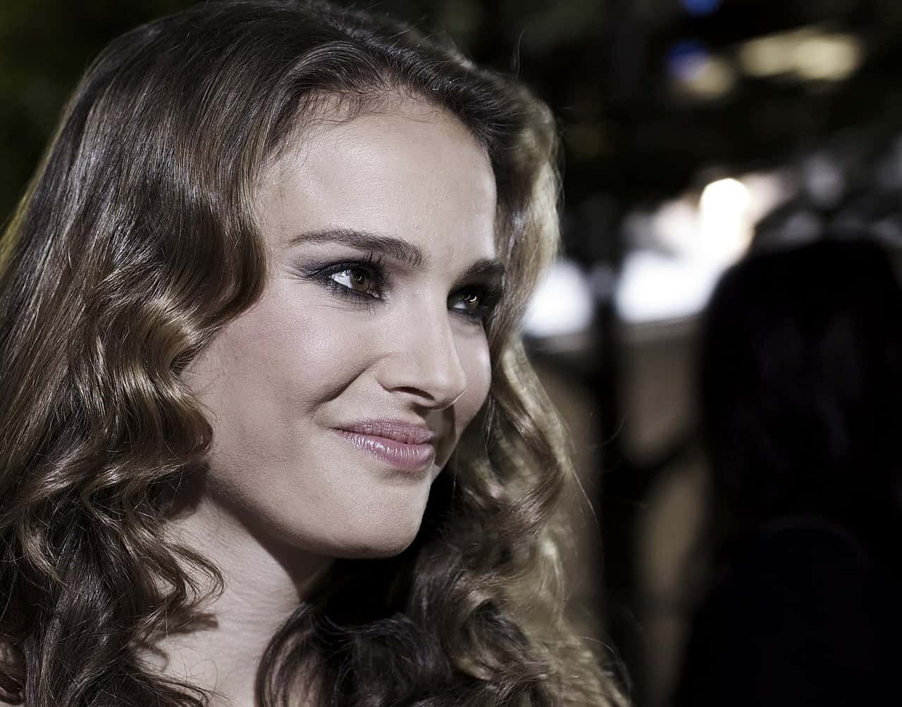 Portrait Photo of Natalie Portman at the premiere of Black Swan 