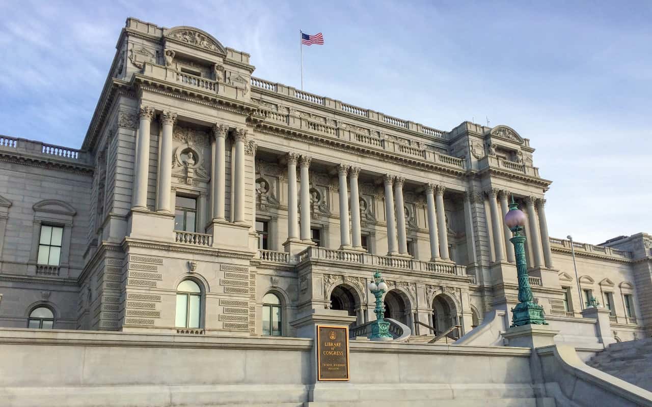 Steven Spielberg films facts