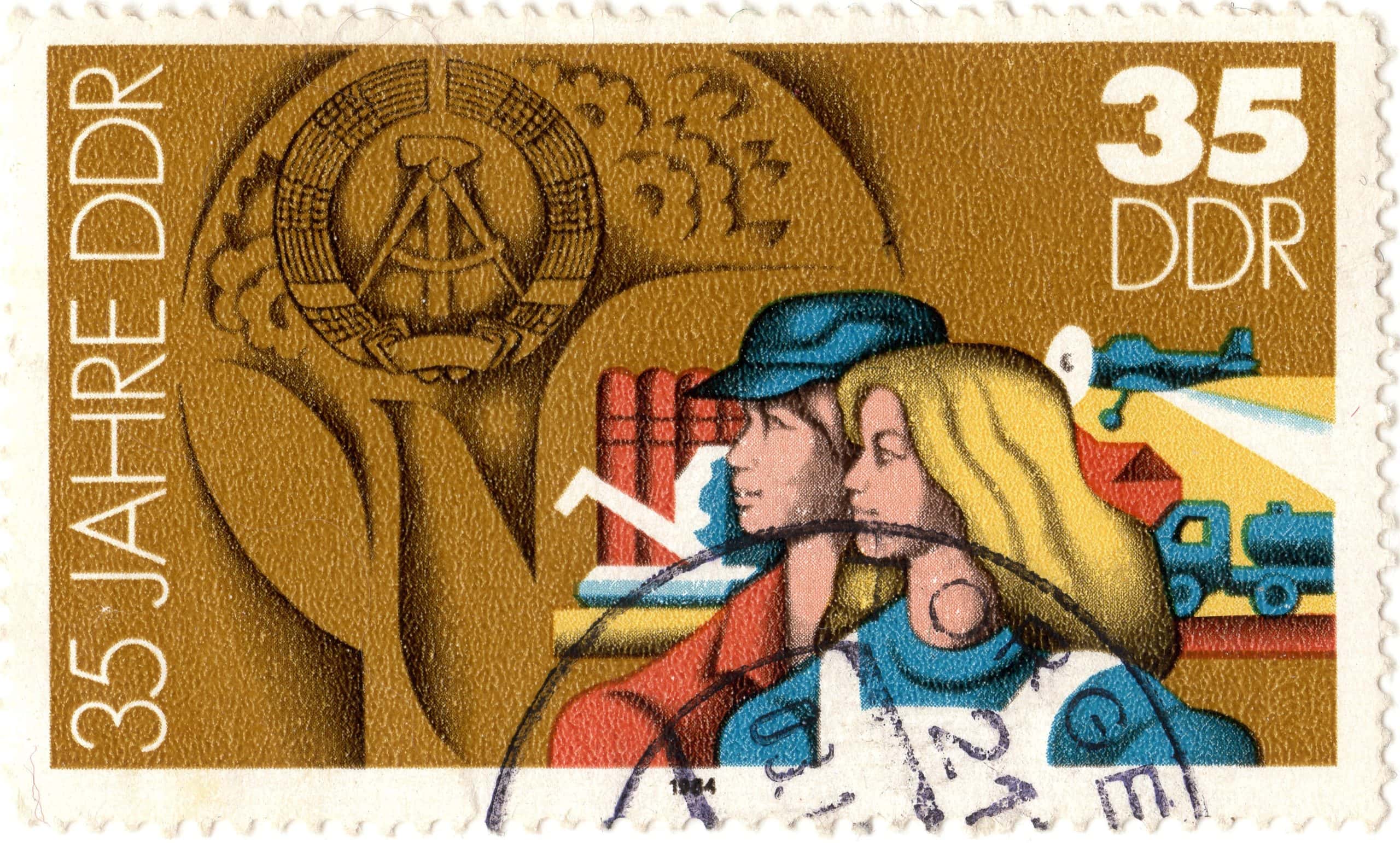 Life In East Germany facts