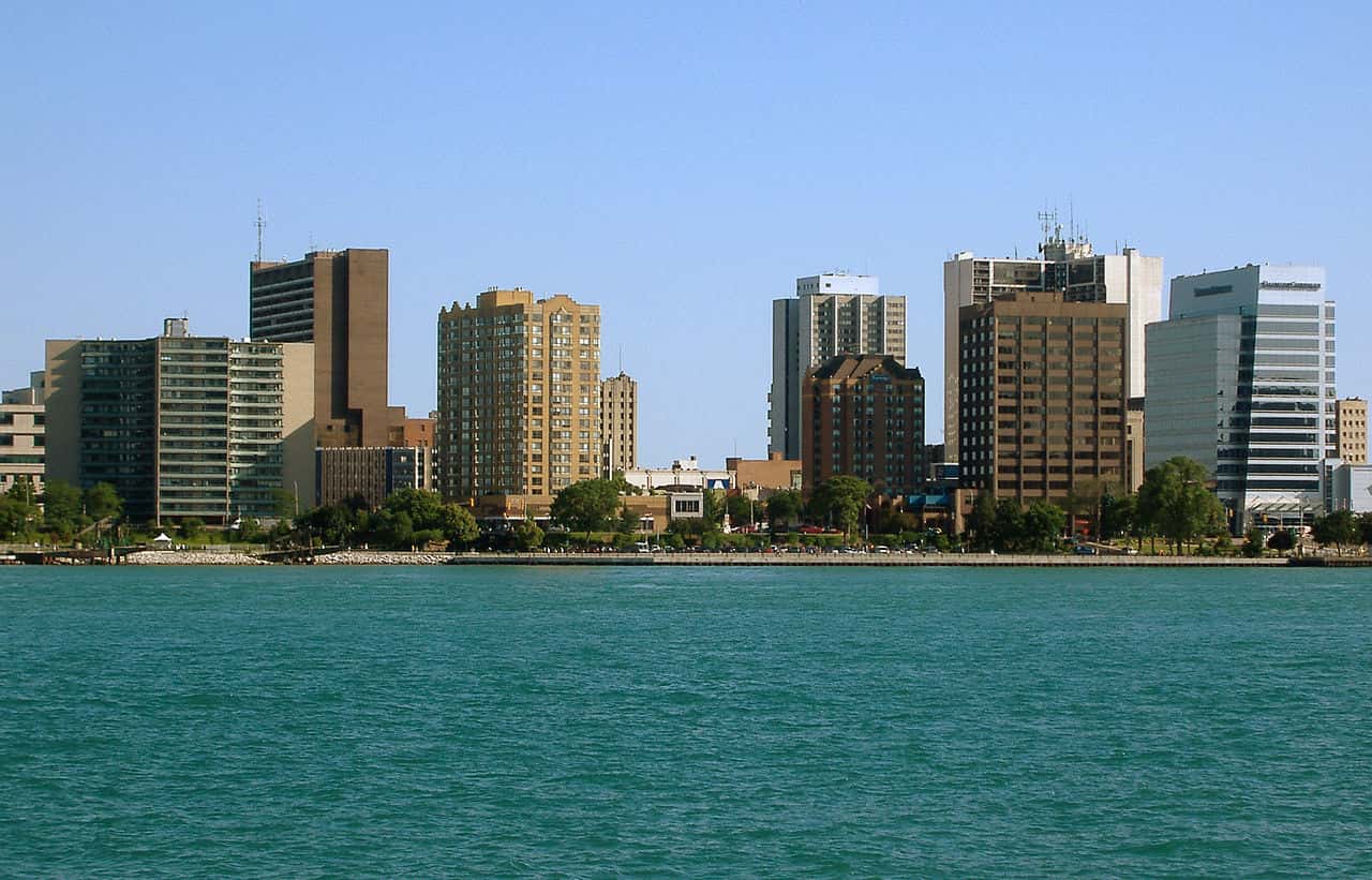 Windsor Ontario skyline