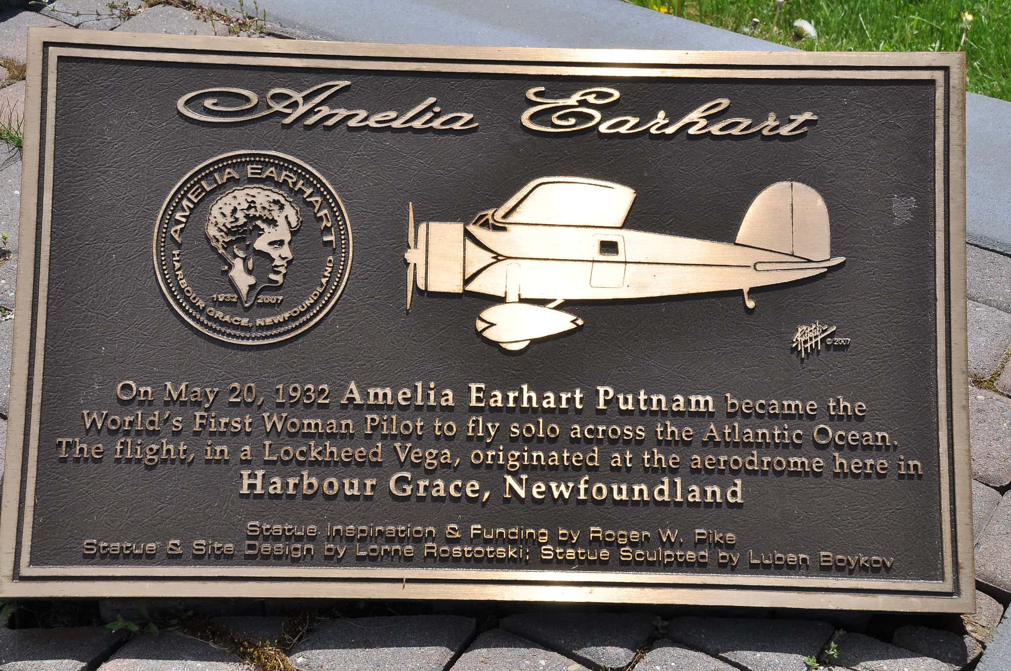 First woman aviation pioneer Amelia Earhart that crossed the Atlantic in a Lockheed Vega aircraft