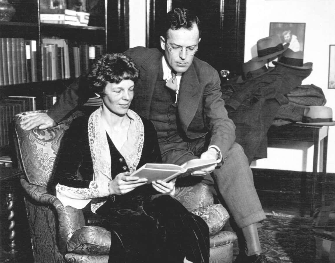 Photo of Amelia Earhart and her husband, George Putnam