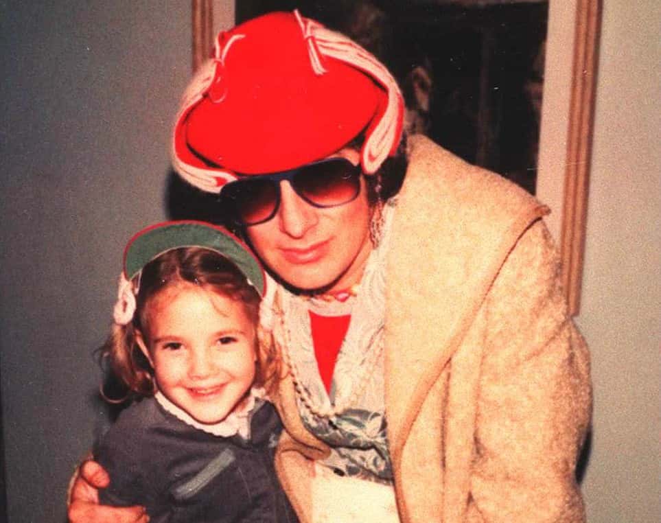  Drew with Steven Spielberg in Drew's home