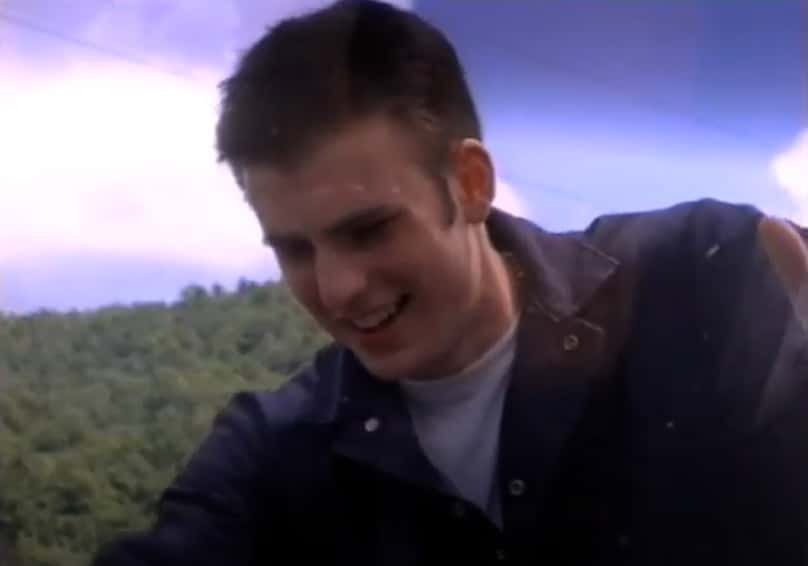 A visually captivating still taken from a pivotal moment in the film The Newcomers (2000)