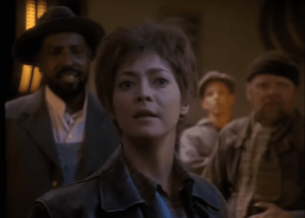 Screenshot of the TV Show Star Trek: Voyager