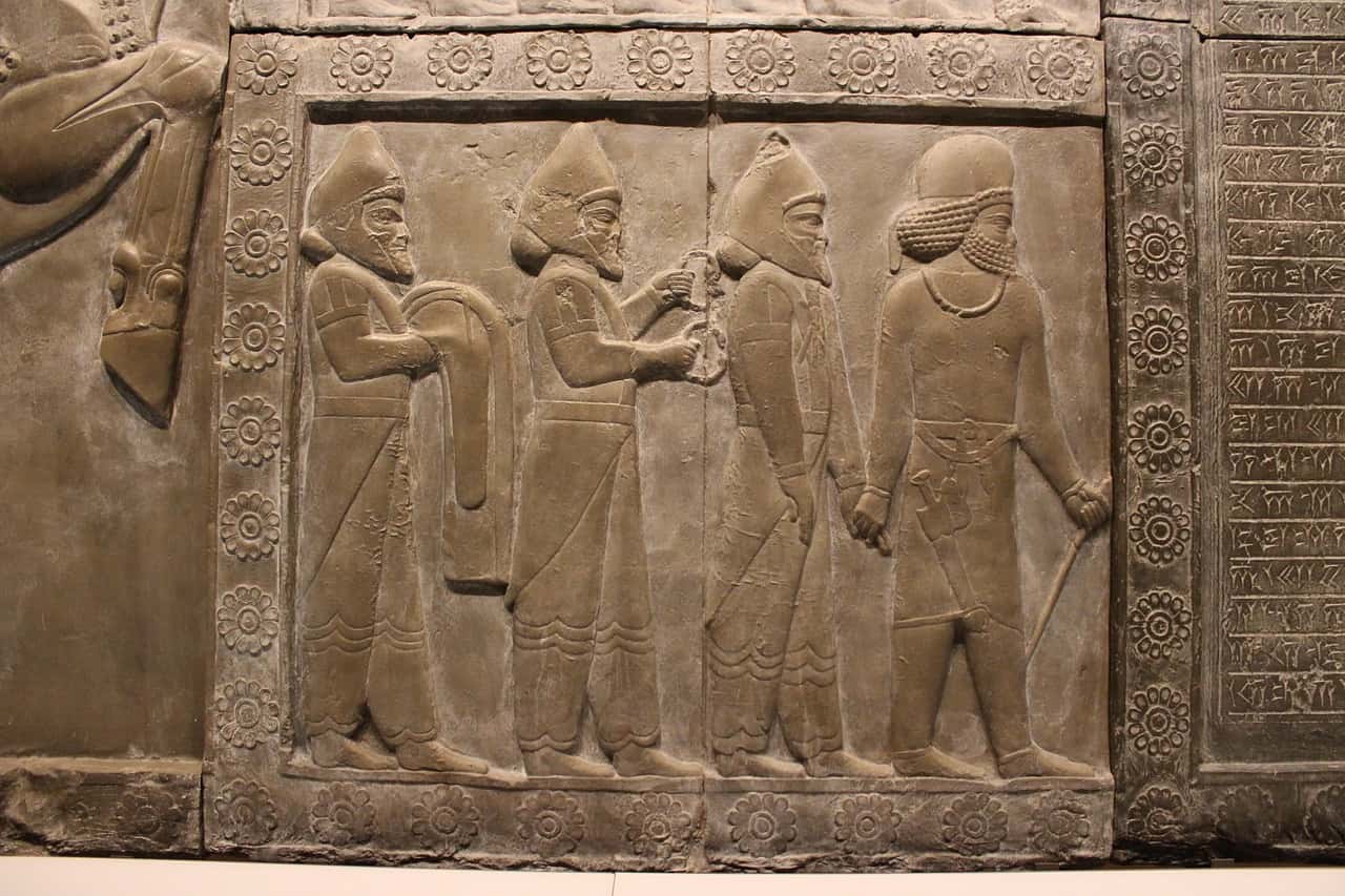 Assyrian Empire facts 