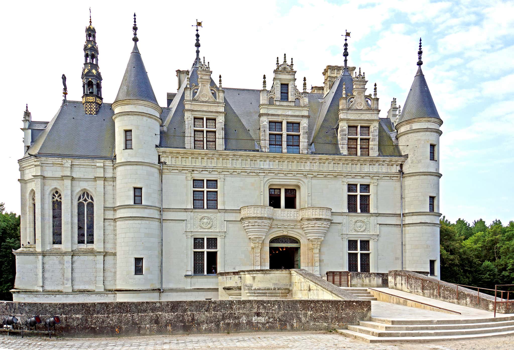 Catherine De Medici facts