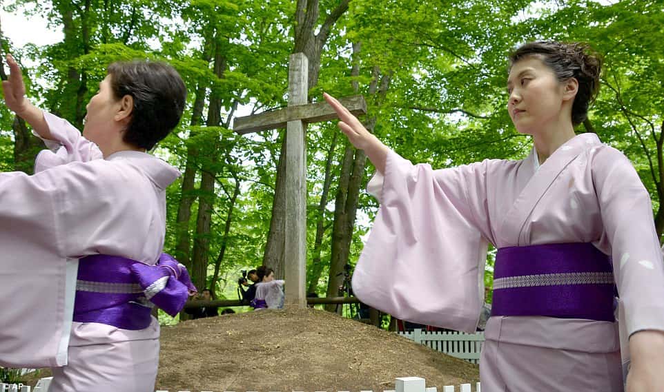 Mysterious Burial Sites Facts