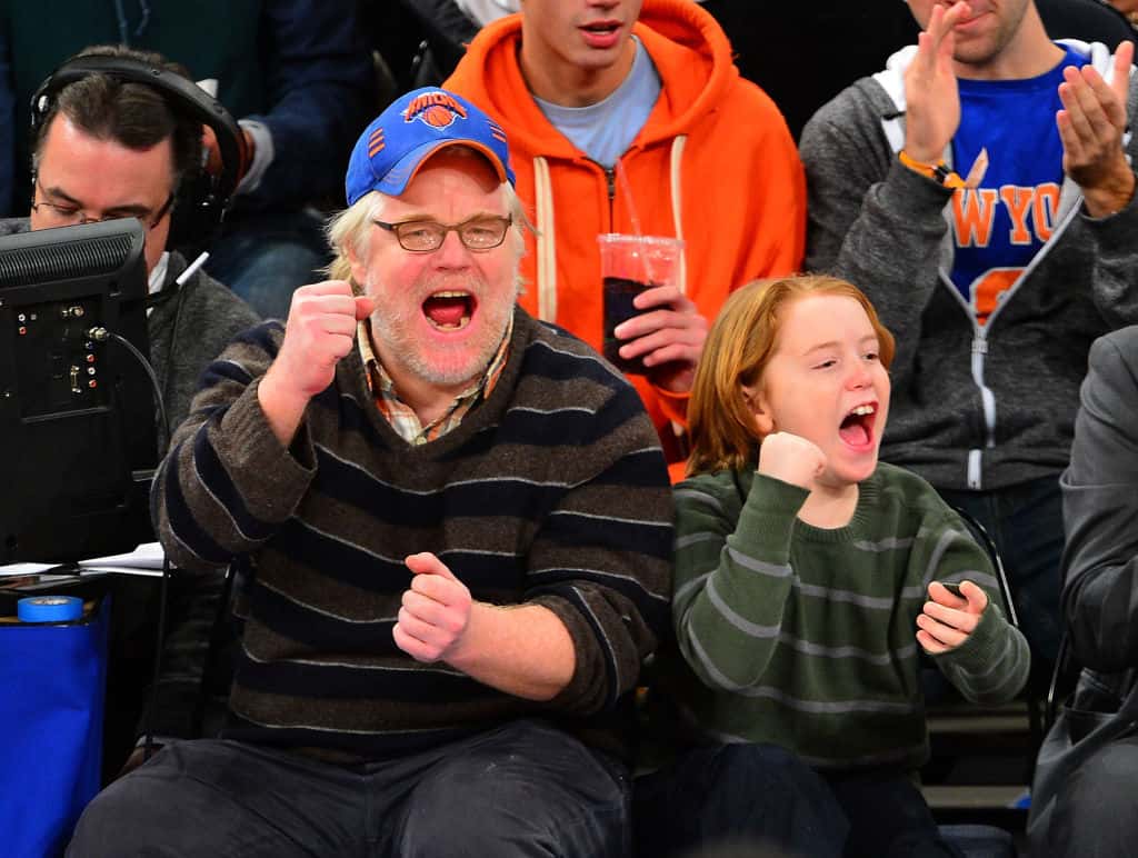 Philip Seymour Hoffman and Cooper Alexander Hoffman at basketball game