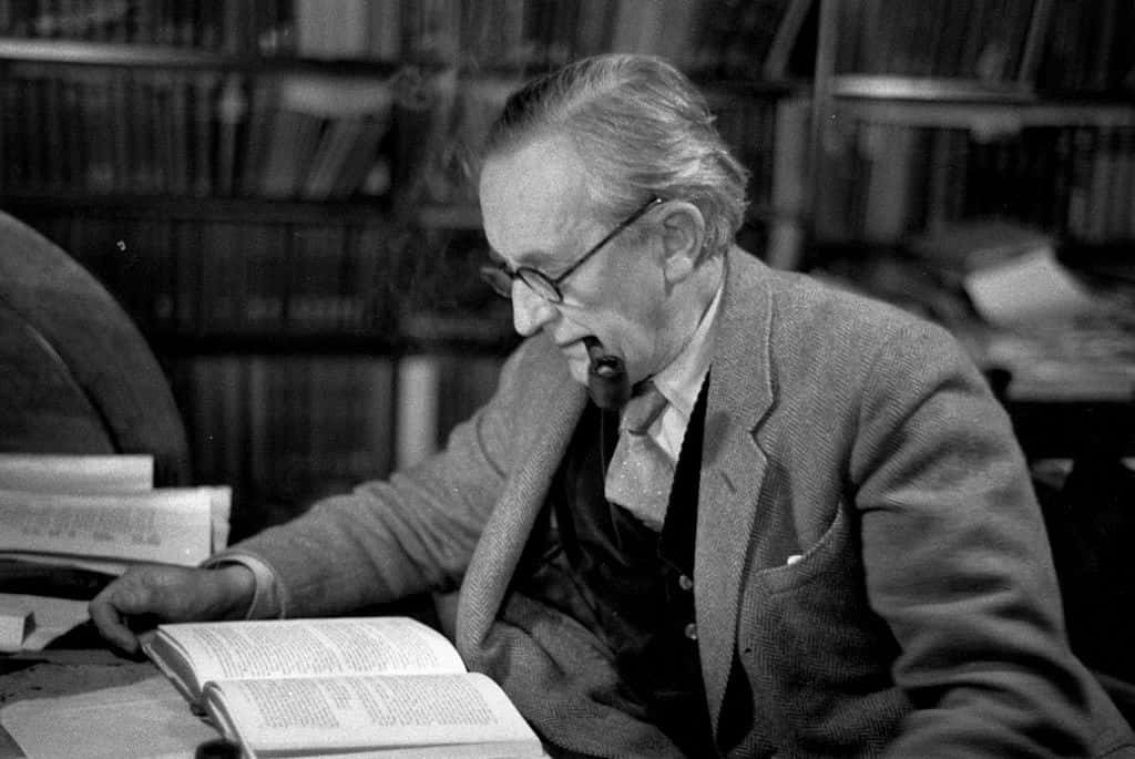John Ronald Reuel Tolkien - reading 1955