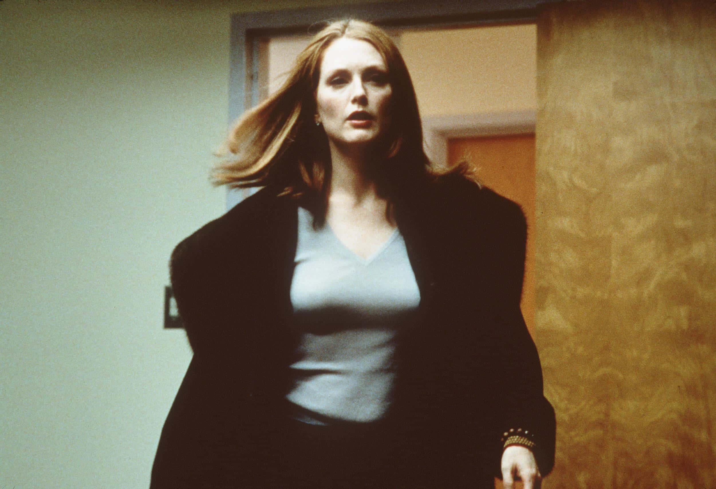 Julianne Moore stars as Linda Partridge in "Magnolia."