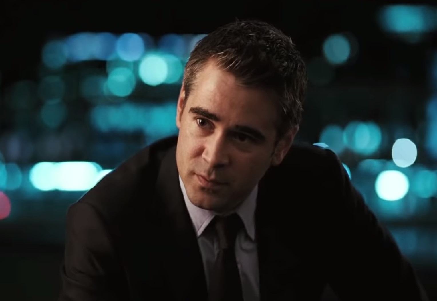 A screenshot of the movie London Boulevard