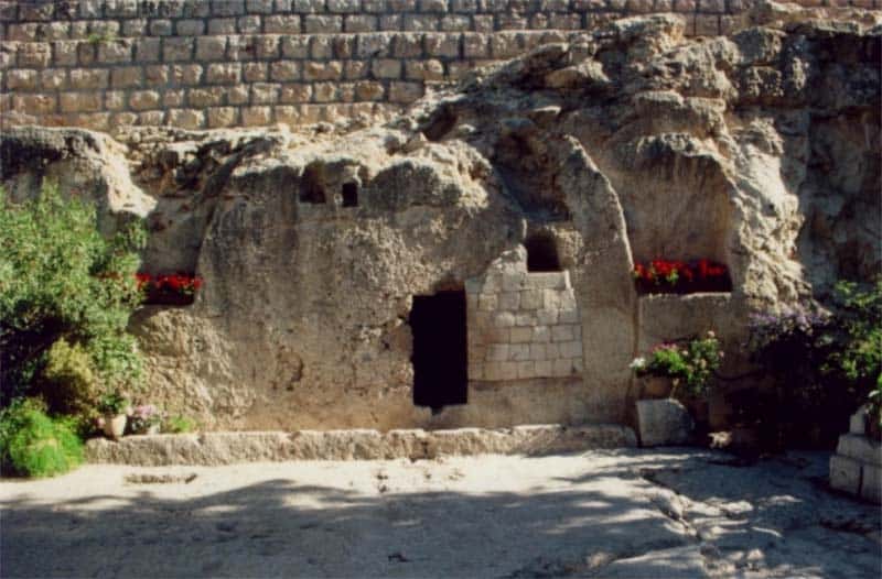 Mysterious Burial Sites facts