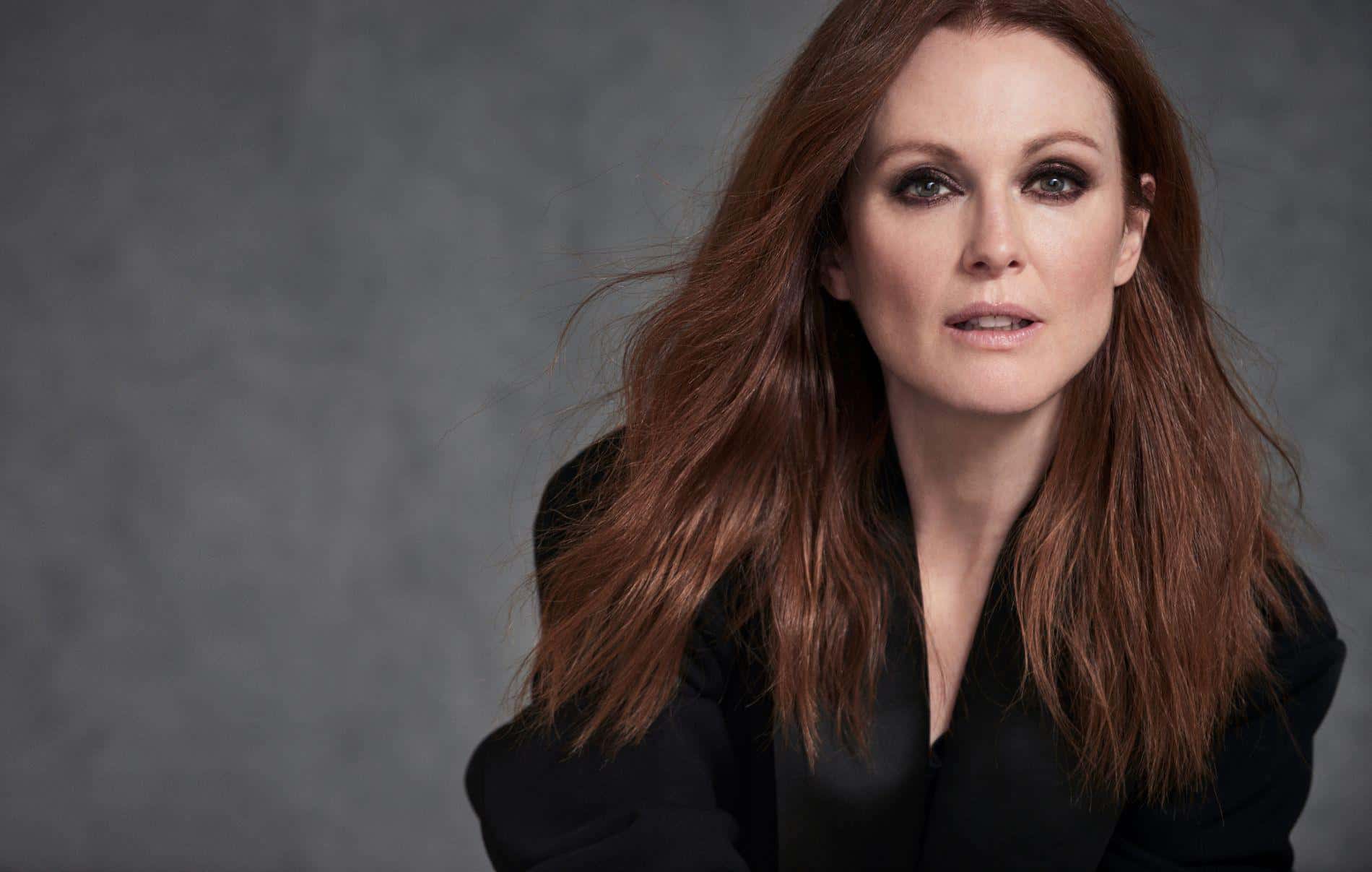 Julianne Moore facts