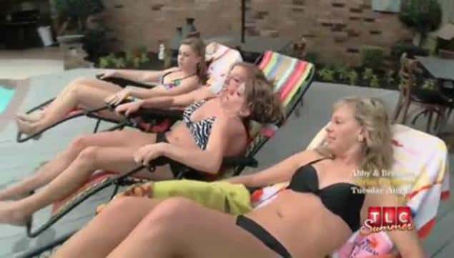 30 Interesting Things About Famous Conjoined Twins Abby And Brittany Hensel