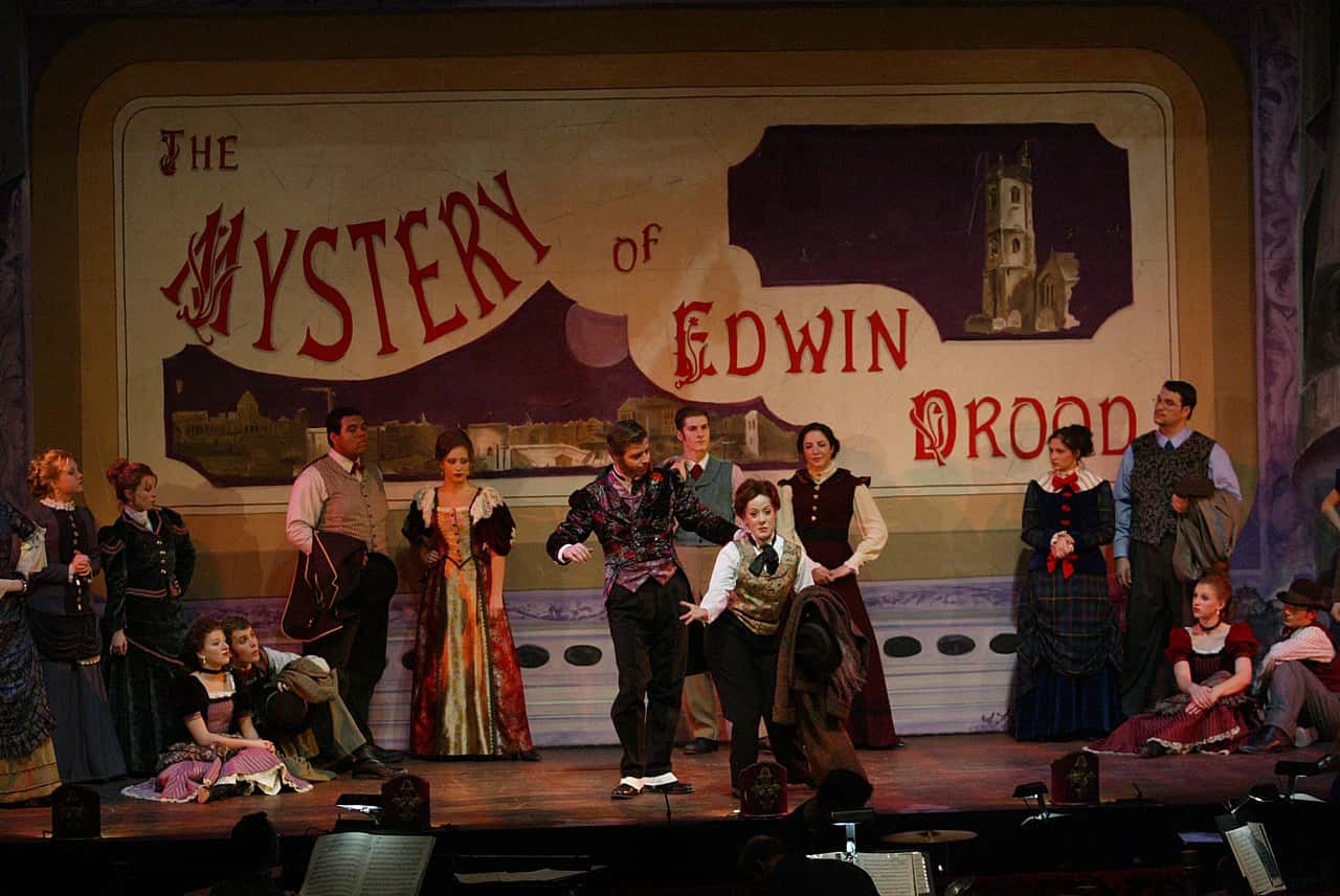 Charles Dickens facts