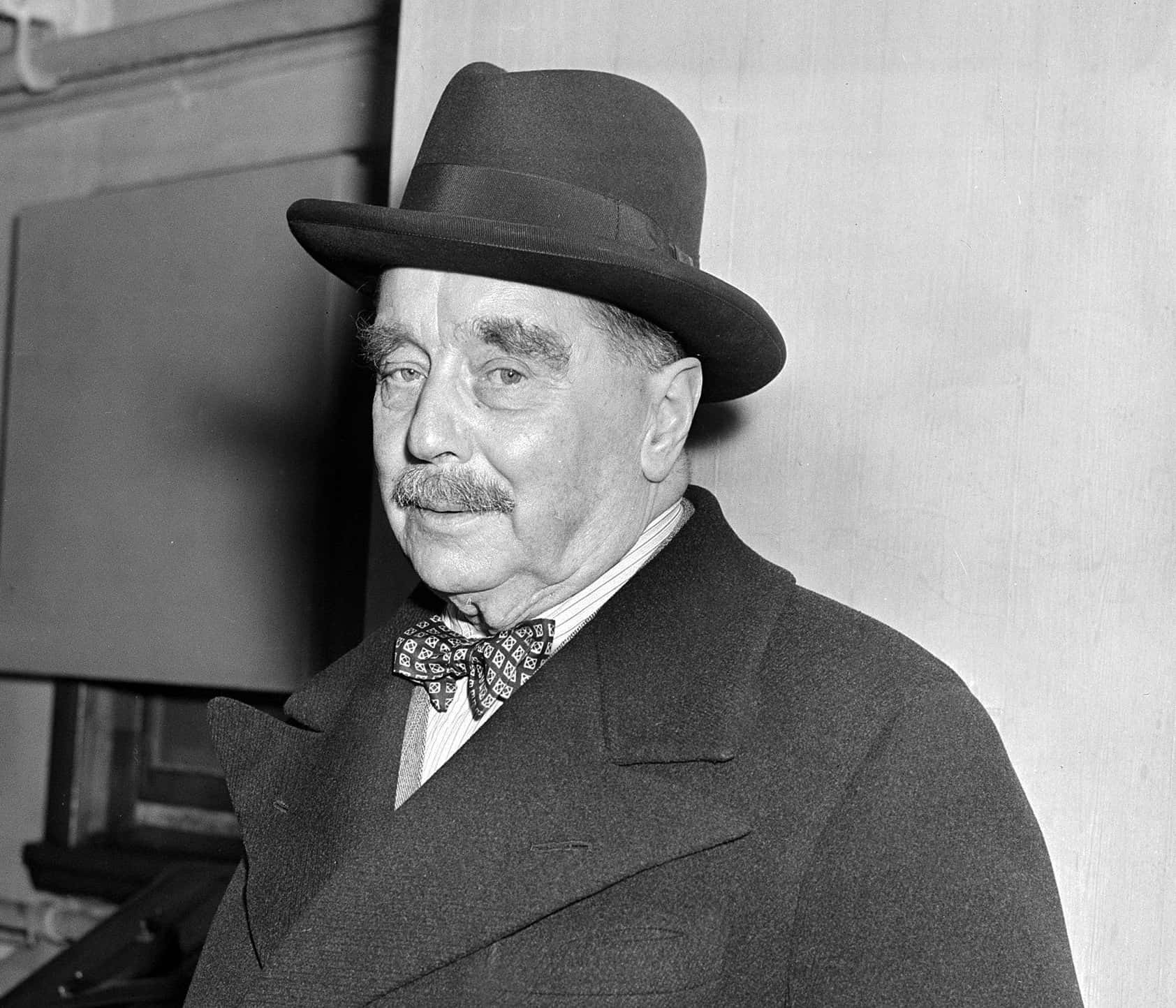 Messed Up Love Stories facts