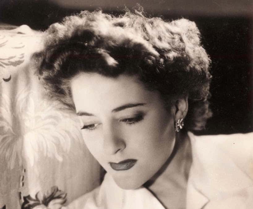 Femmes Fatales facts