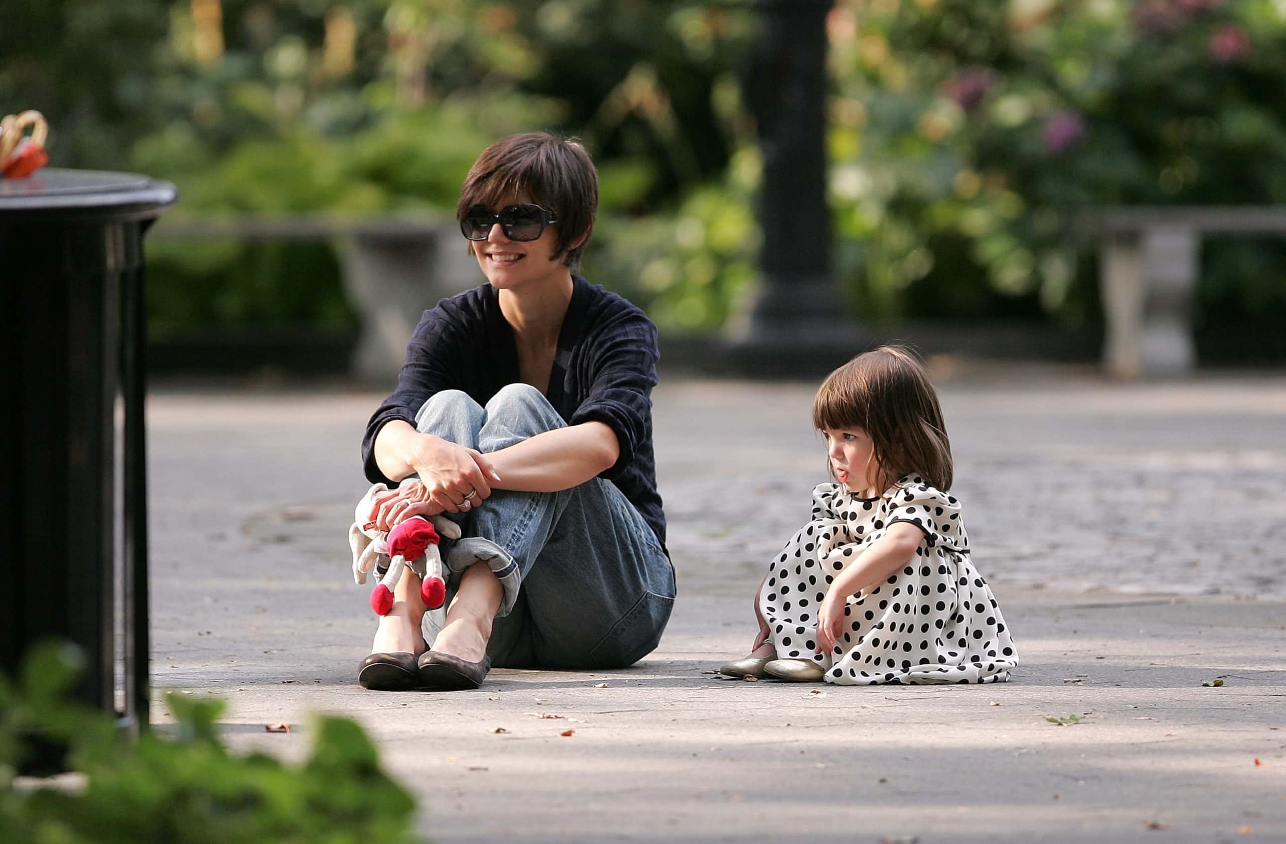Katie Holmes and Suri Cruise are seen on the streets of Manhattan on August 7, 2008