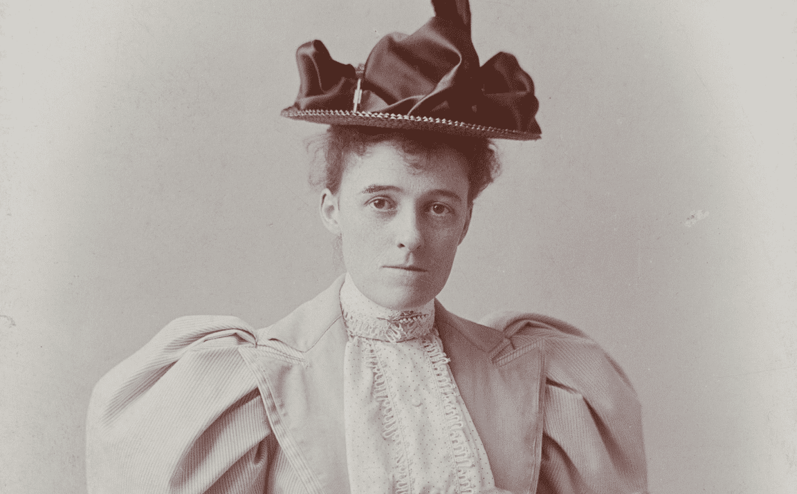 Messed Up Love stories Facts